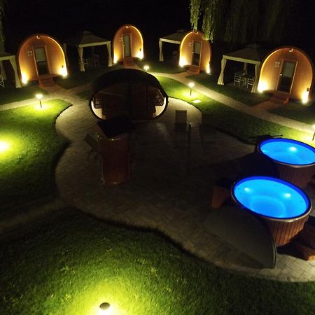 Vicolungo Glamour Lodge & Spa - Free Spa Hot Tub E Sauna 외부 사진