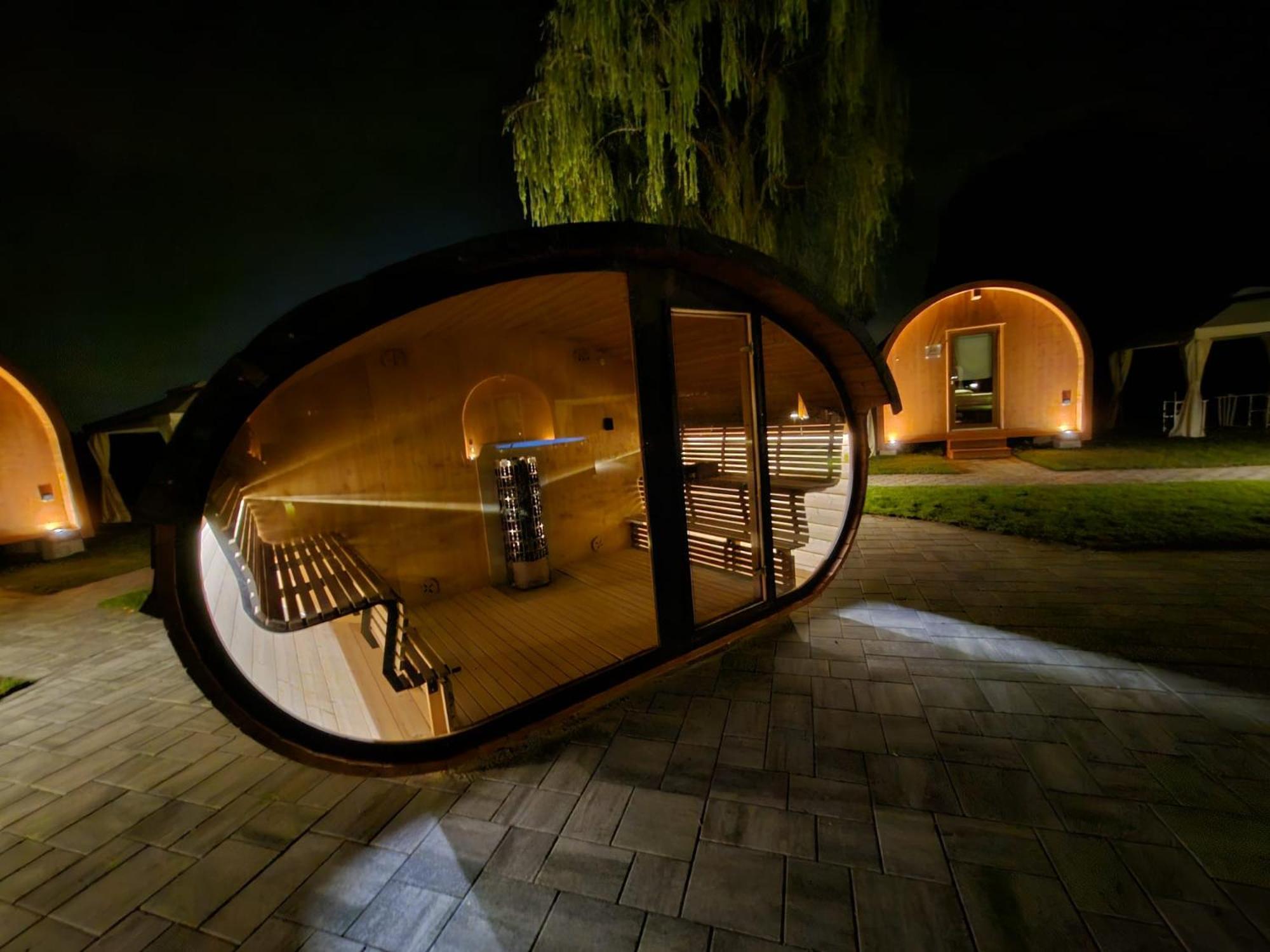 Vicolungo Glamour Lodge & Spa - Free Spa Hot Tub E Sauna 외부 사진