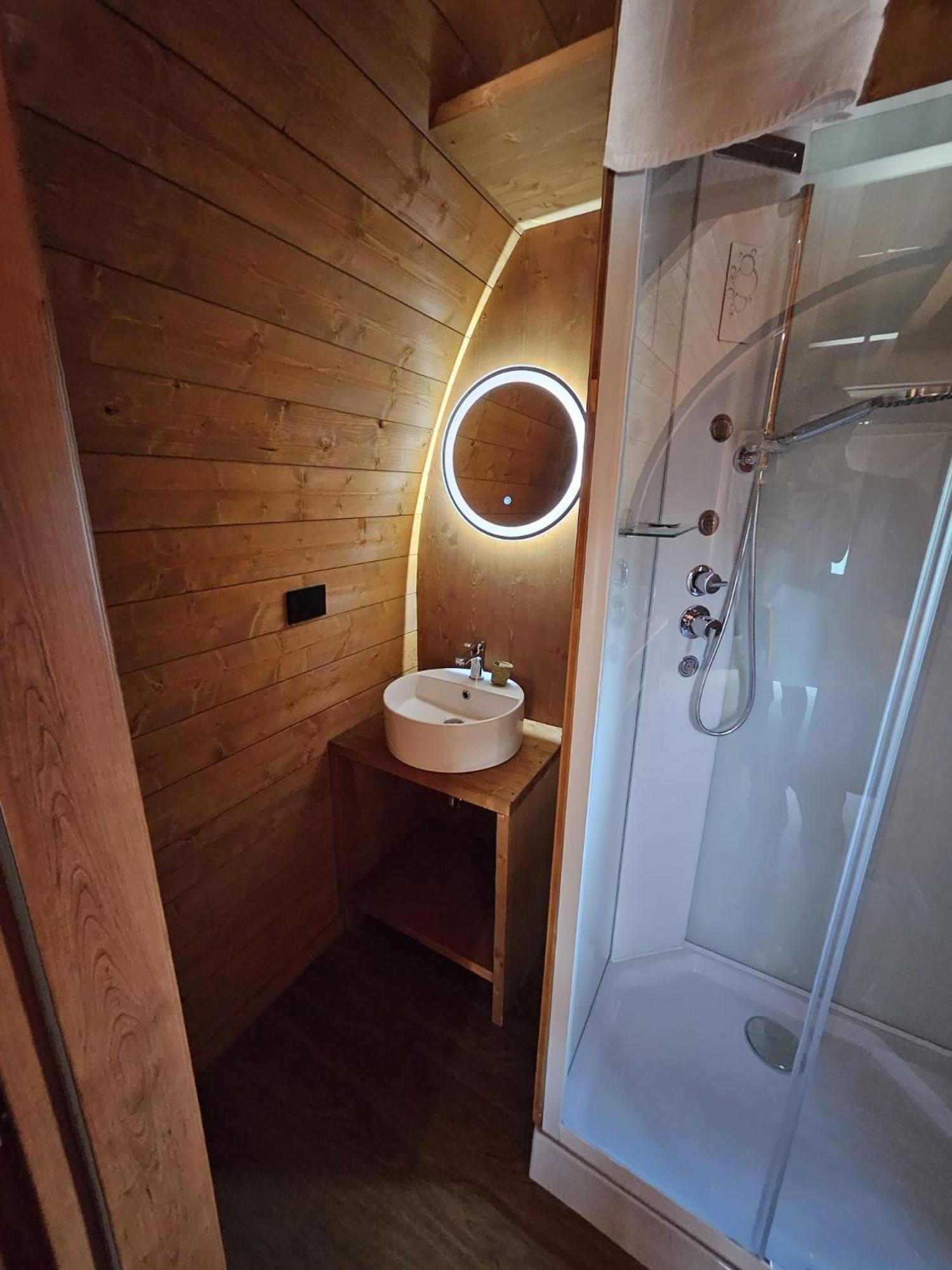 Vicolungo Glamour Lodge & Spa - Free Spa Hot Tub E Sauna 외부 사진