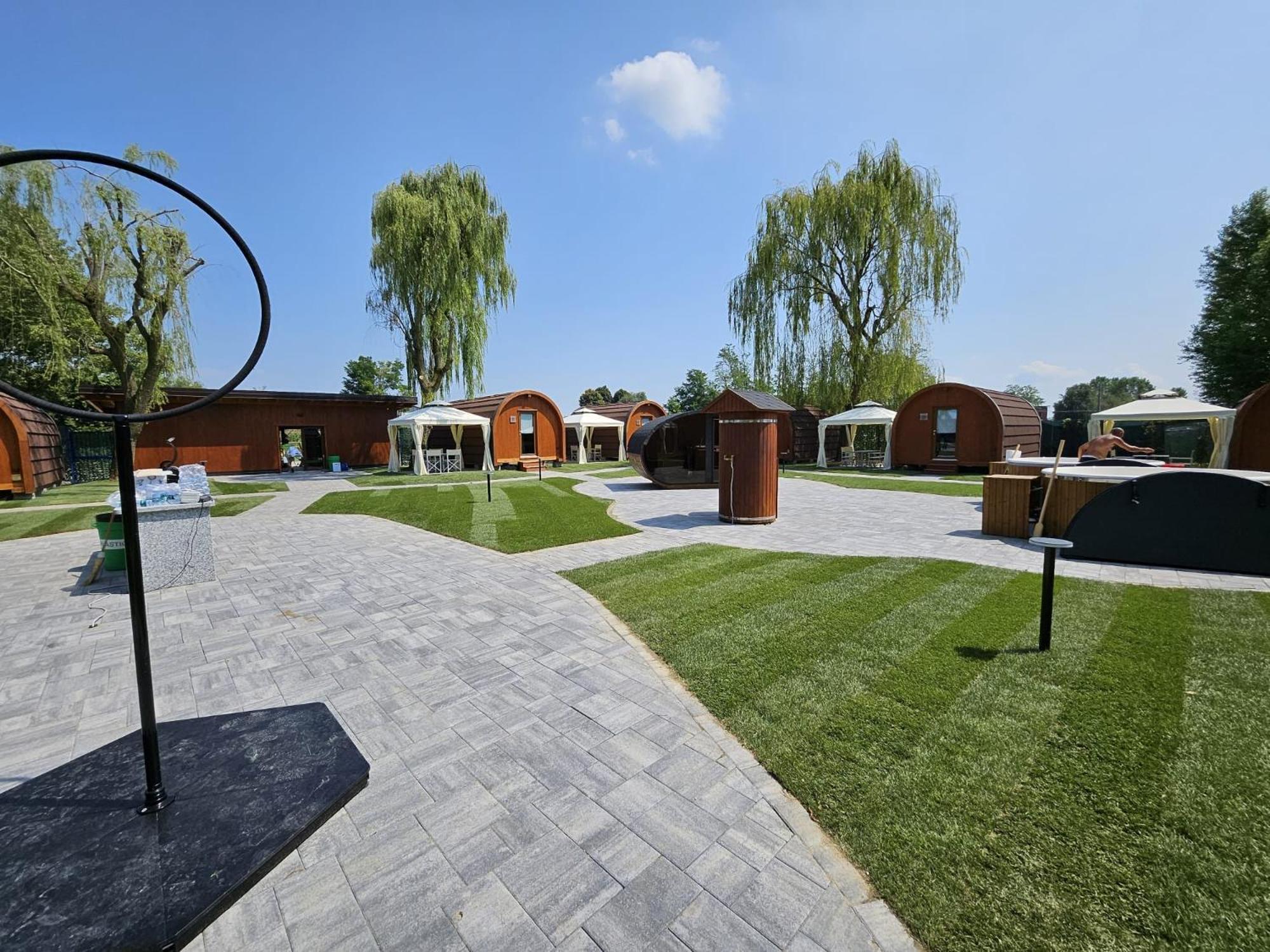 Vicolungo Glamour Lodge & Spa - Free Spa Hot Tub E Sauna 외부 사진