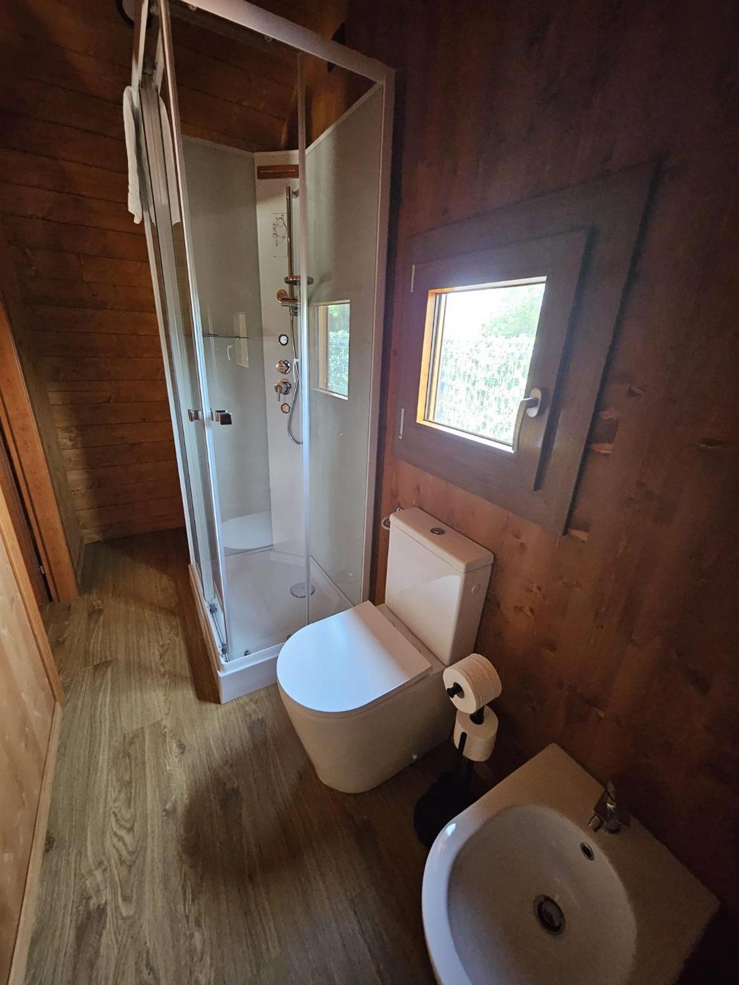 Vicolungo Glamour Lodge & Spa - Free Spa Hot Tub E Sauna 외부 사진