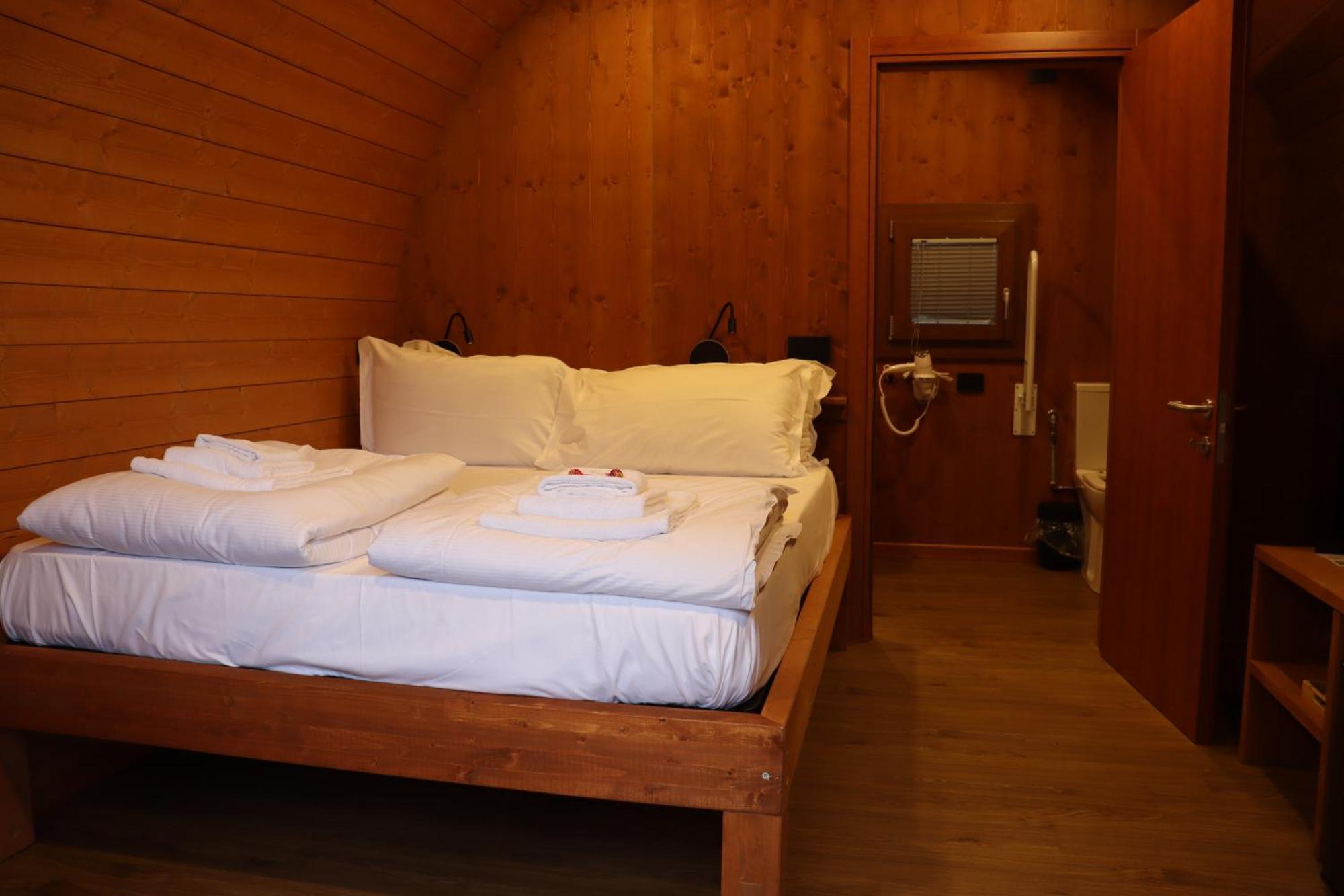 Vicolungo Glamour Lodge & Spa - Free Spa Hot Tub E Sauna 외부 사진