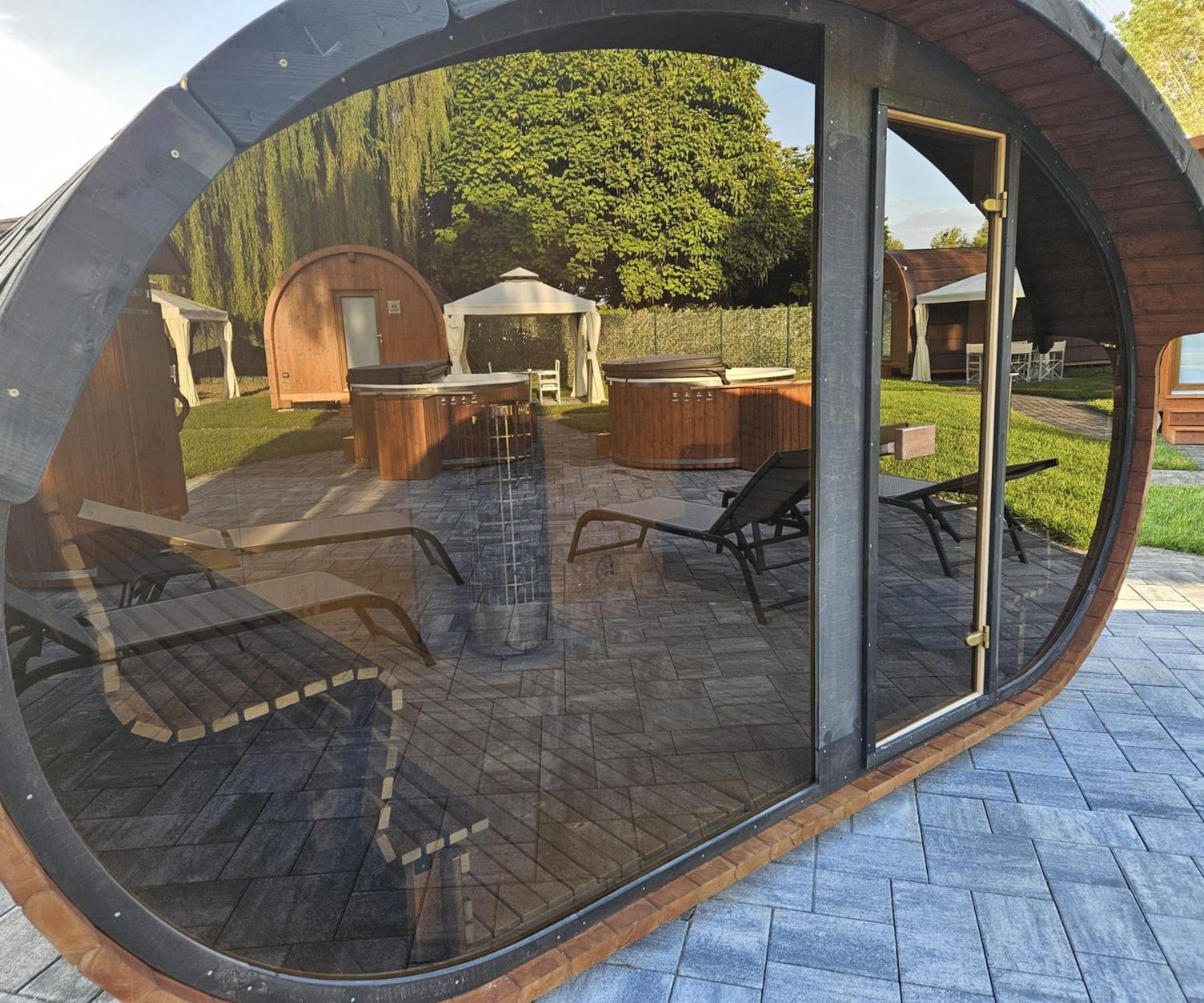 Vicolungo Glamour Lodge & Spa - Free Spa Hot Tub E Sauna 외부 사진
